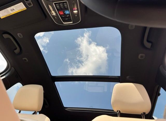 
								Jeep Grand Cherokee full									