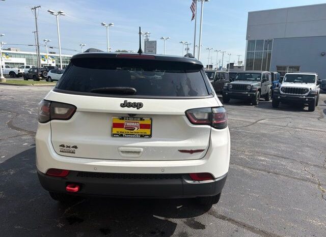 
 Jeep Compass full									