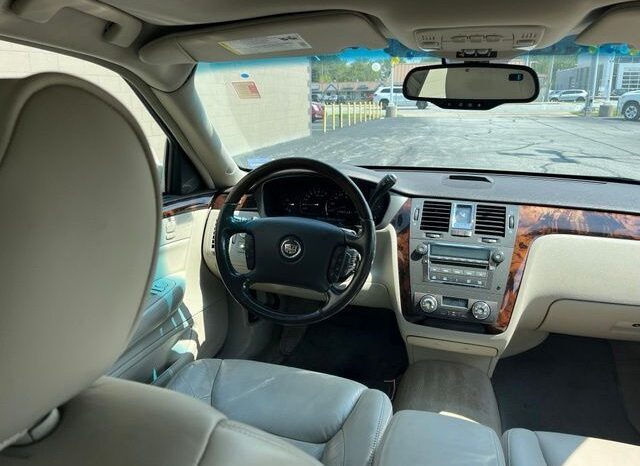 
 Cadillac DTS full									