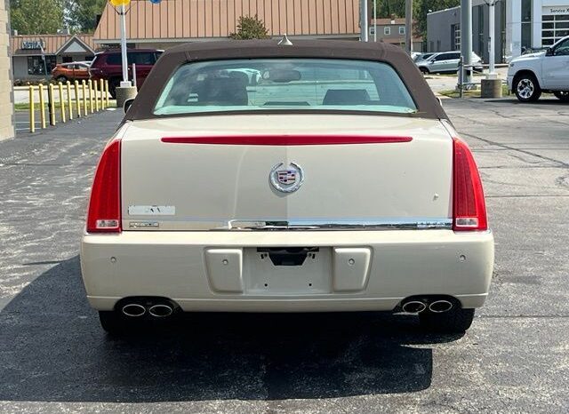 
 Cadillac DTS full									