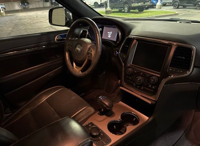 
								Jeep Grand Cherokee full									