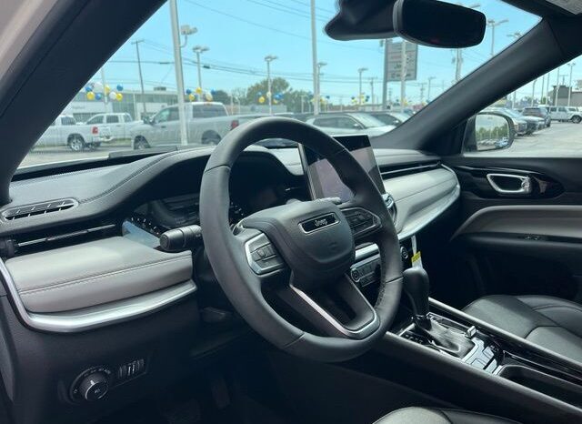 
								Jeep Compass full									