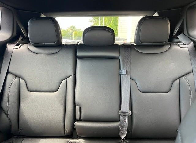 
								Jeep Compass full									