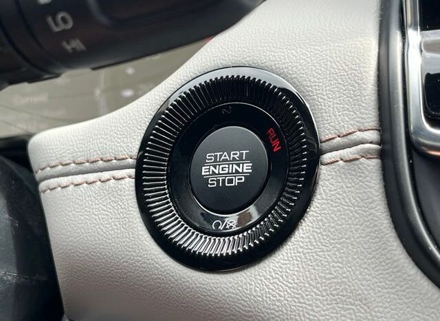 
								Jeep Compass full									