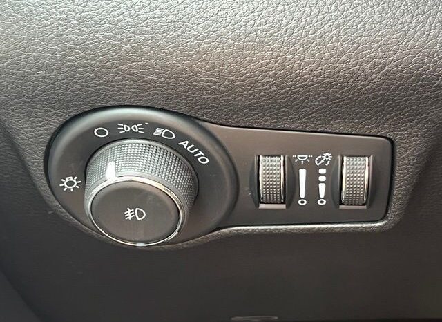 
								Jeep Compass full									