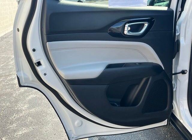 
								Jeep Compass full									
