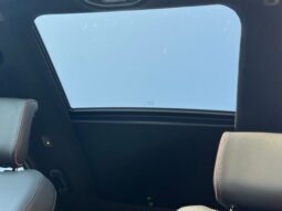 
										Jeep Wagoneer S full									