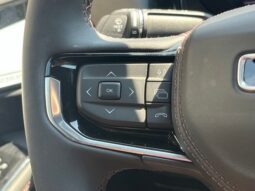 
										Jeep Wagoneer S full									