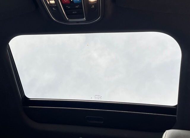 
								Jeep Grand Cherokee full									