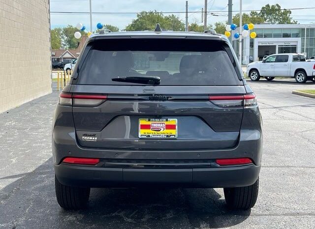
								Jeep Grand Cherokee full									