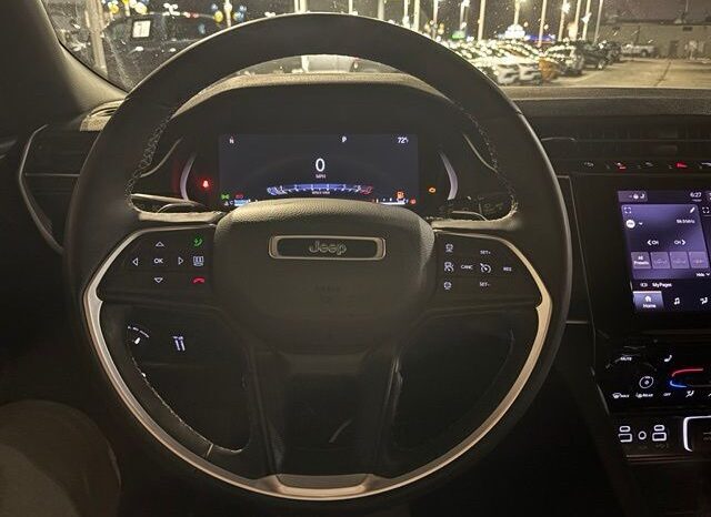 
								Jeep Grand Cherokee L full									