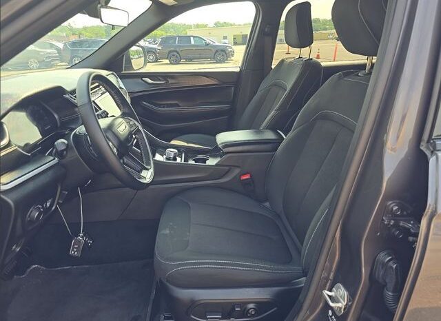 
 Jeep Grand Cherokee L full									