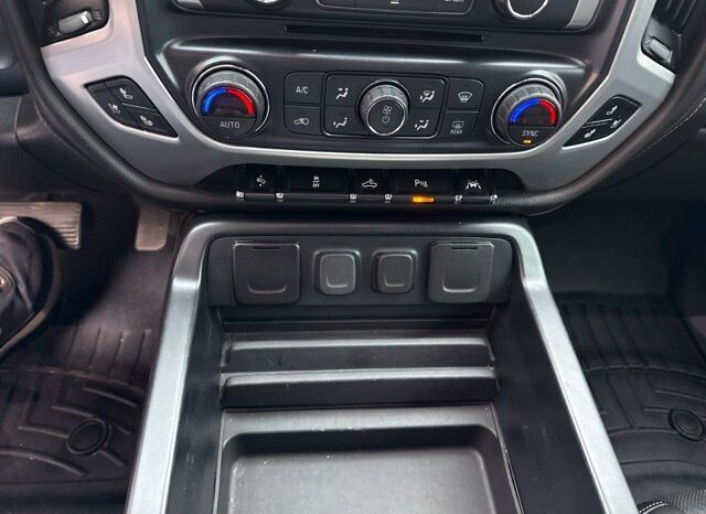 
								GMC Sierra 1500 full									