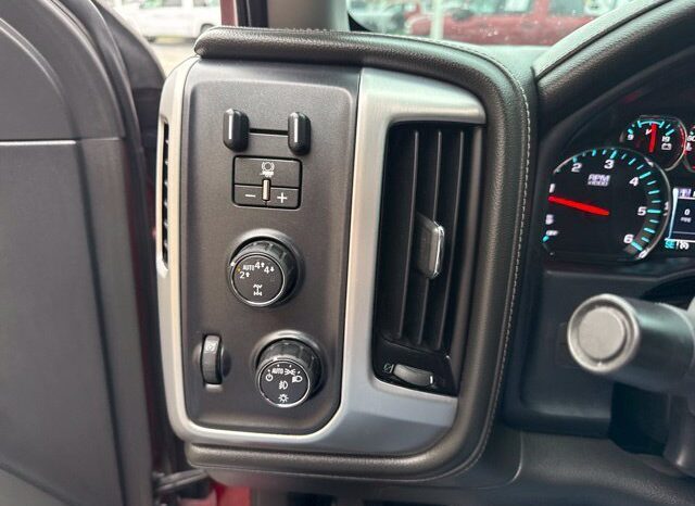 
								GMC Sierra 1500 full									