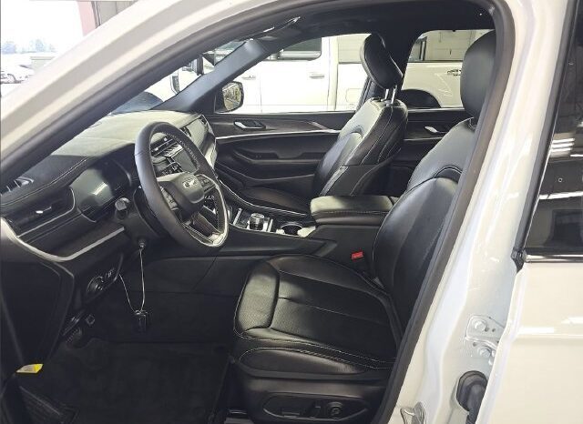 
								Jeep Grand Cherokee L full									