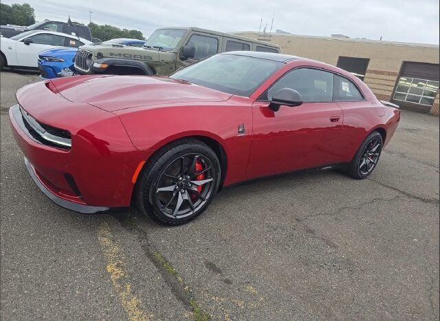 
								Dodge Charger Daytona full									