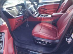 Jeep Wagoneer S
