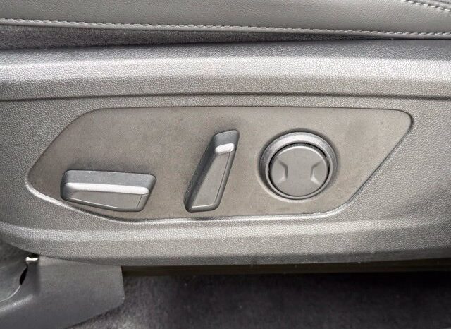 
								Kia Sorento full									