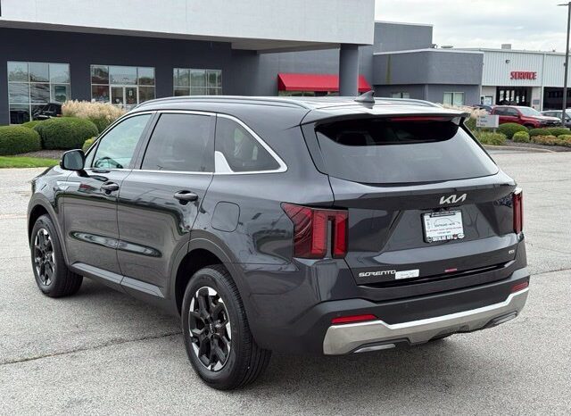 
								Kia Sorento full									