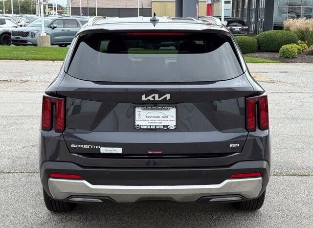 
								Kia Sorento full									