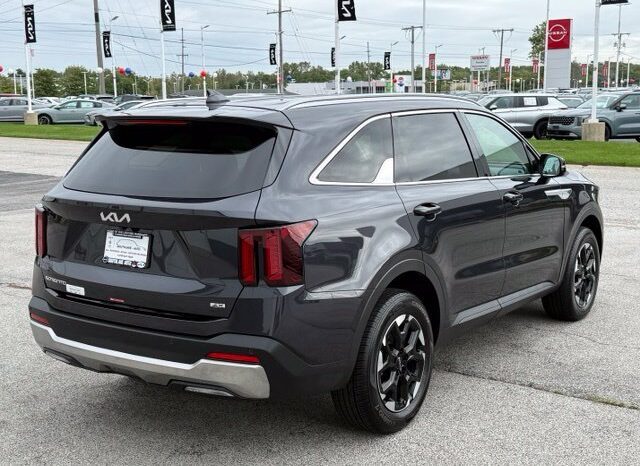 
								Kia Sorento full									