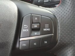 
										Ford Escape full									