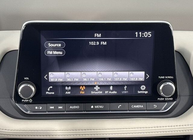 
								Nissan Rogue full									