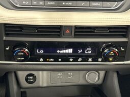 
										Nissan Rogue full									