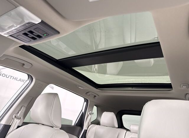
								Nissan Rogue full									