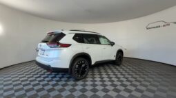 
										Nissan Rogue full									