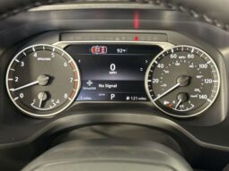 
										Nissan Rogue full									