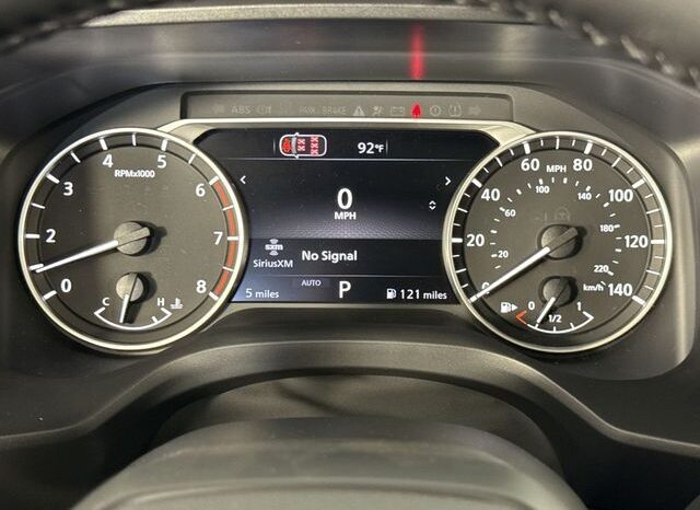 
								Nissan Rogue full									