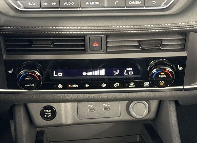 
								Nissan Rogue full									