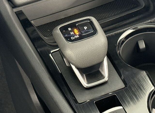 
								Nissan Rogue full									