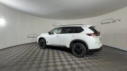 
										Nissan Rogue full									