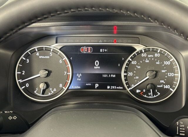 
								Nissan Rogue full									