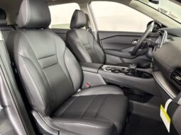 
										Nissan Rogue full									