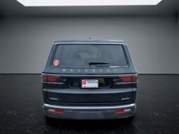 Jeep Wagoneer
