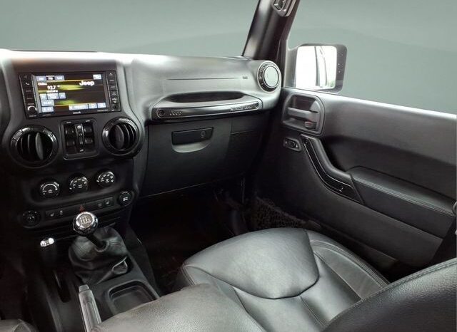 
								Jeep Wrangler full									