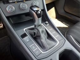 
										Volkswagen Jetta full									
