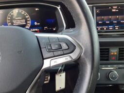 
										Volkswagen Jetta full									