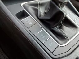 
										Volkswagen Jetta full									