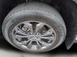 
										Toyota RAV4 Hybrid full									