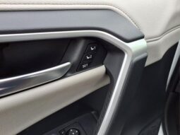 
										Toyota RAV4 Hybrid full									
