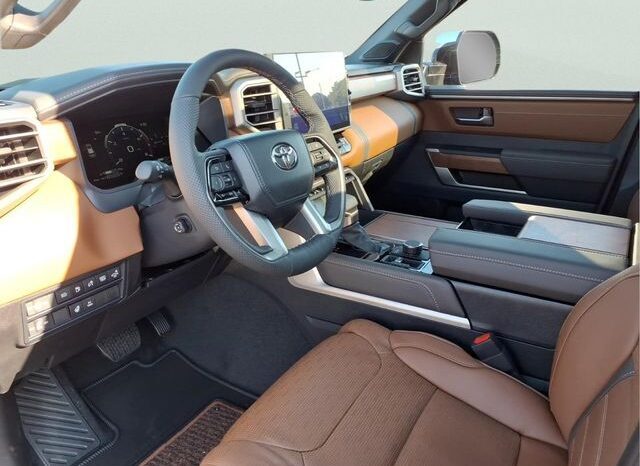 
 Toyota Sequoia full									