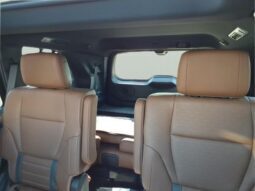 Toyota Sequoia full