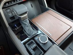 Toyota Sequoia full