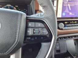 Toyota Sequoia full