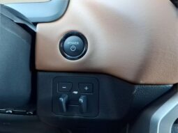 Toyota Sequoia full