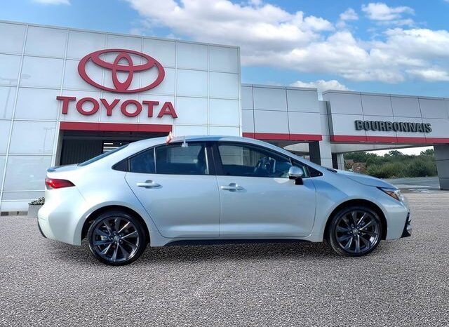 
 Toyota Corolla full									